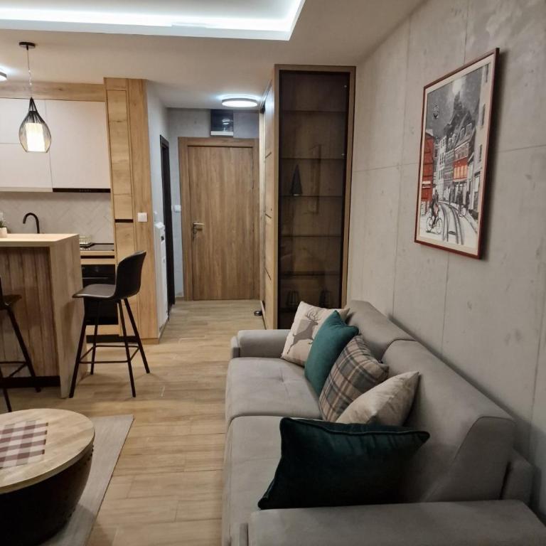 Apartman 318 - Sunčana Planina - Dvokrevetna Soba s Bračnim Krevetom/Zasebnim Krevetima i Kupatilom - 13