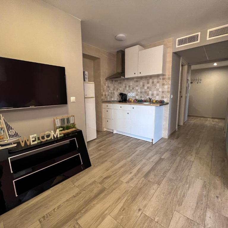 Karola cosy - Two-Bedroom Apartment - 26