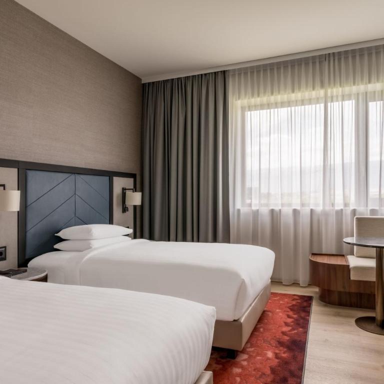 Geneva Marriott Hotel - Chambre Lits Jumeaux Premium - 1