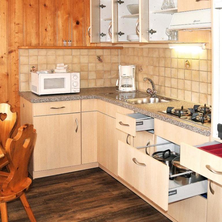 Camping Jungfrau - Bungalow - 6