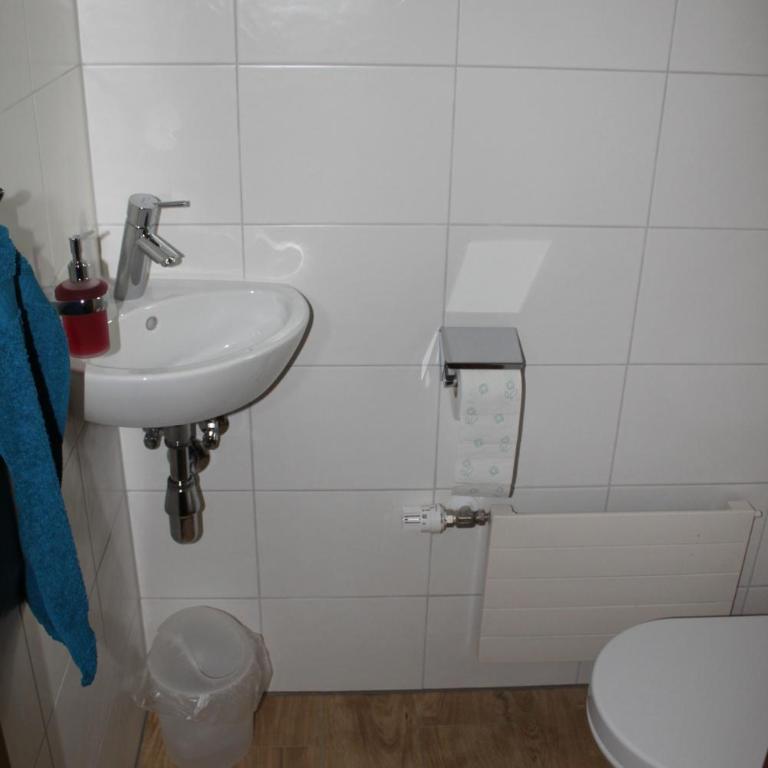 Haus Höllerer - Apartment mit 4 Schlafzimmern und einem Balkon - 16