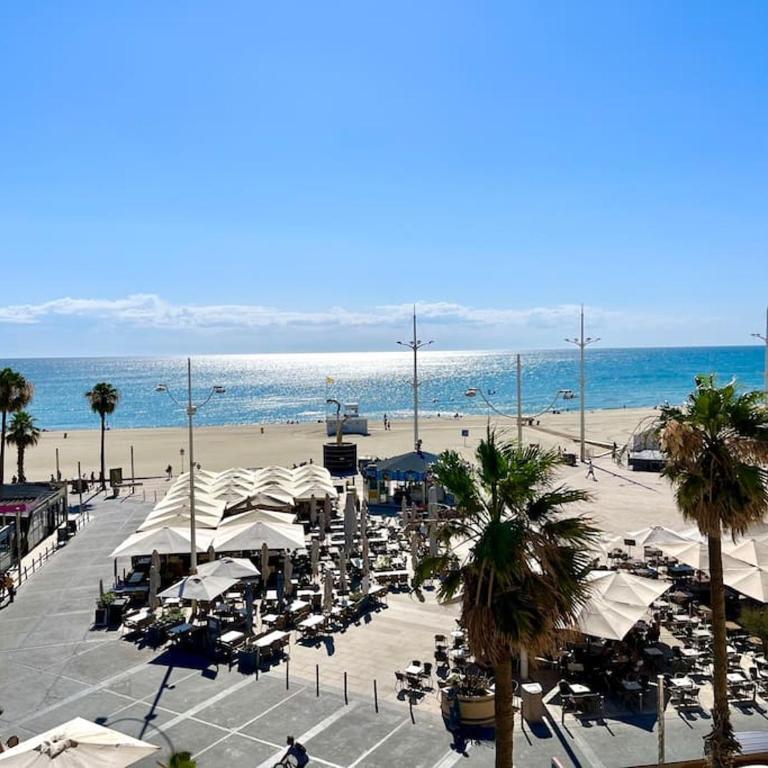 Appart T2 Calme - Centre de Canet - Parking - Clim - Appartamento con 1 Camera da Letto - 32