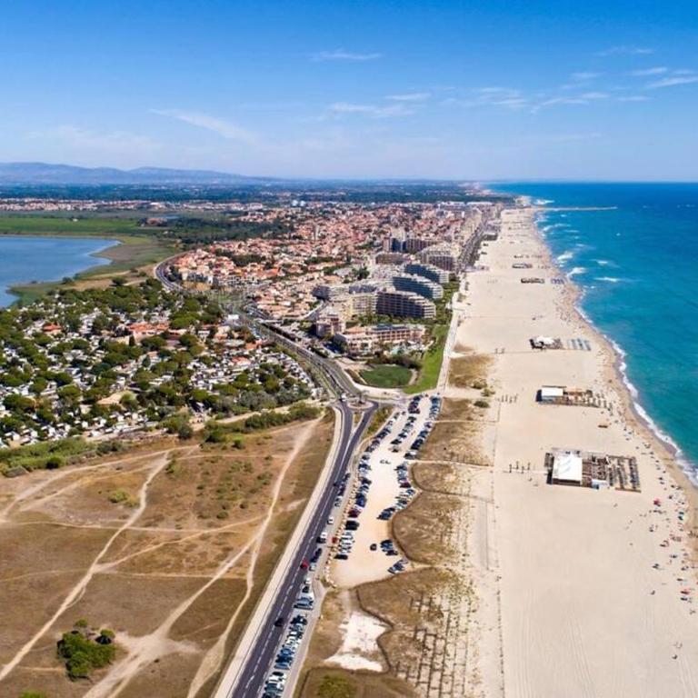 Appart T2 Calme - Centre de Canet - Parking - Clim - Appartamento con 1 Camera da Letto - 35
