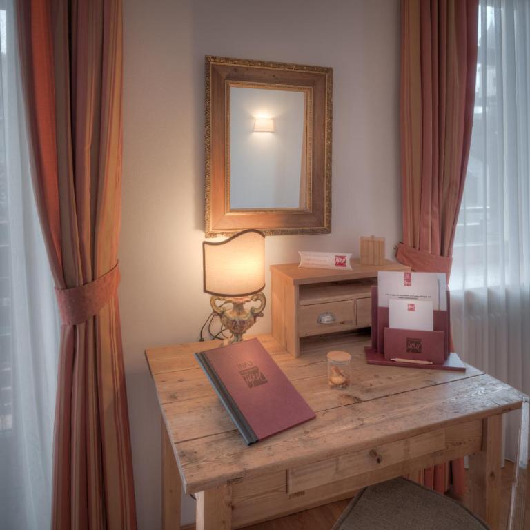Il Tyrol - Large Double Room - 6