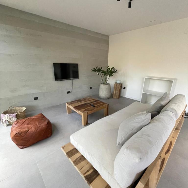 RumaRanch Solo Parejas Casa con pileta privada a 20 mts del Río - Casa con 1 dormitorio - 5