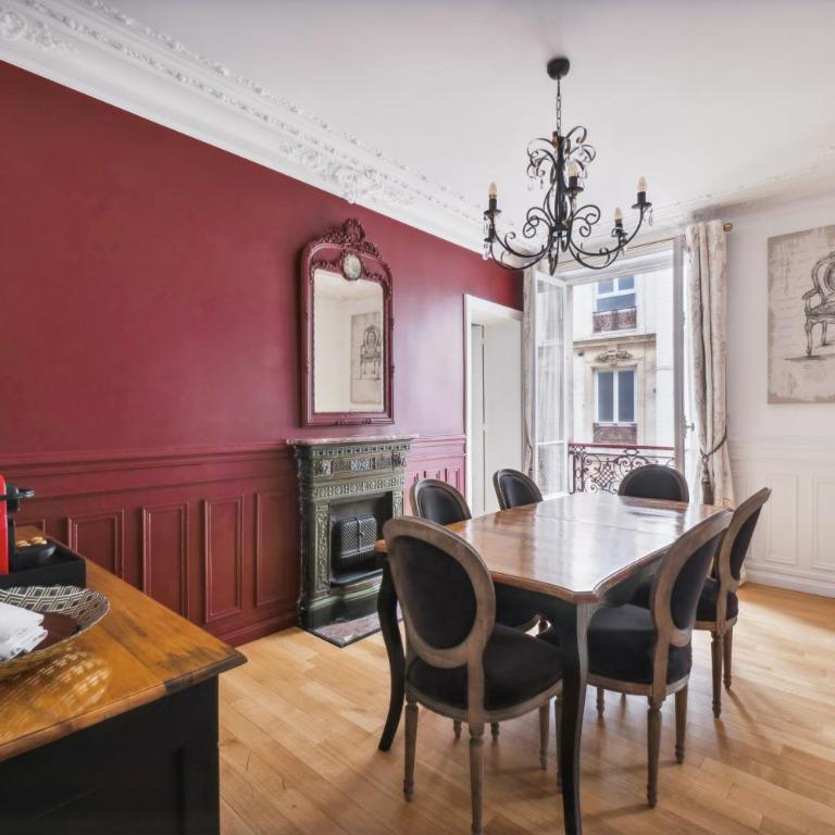 Séjours Parisiens / Suite Le Royal / 4* - Appartement 2 Chambres - 8