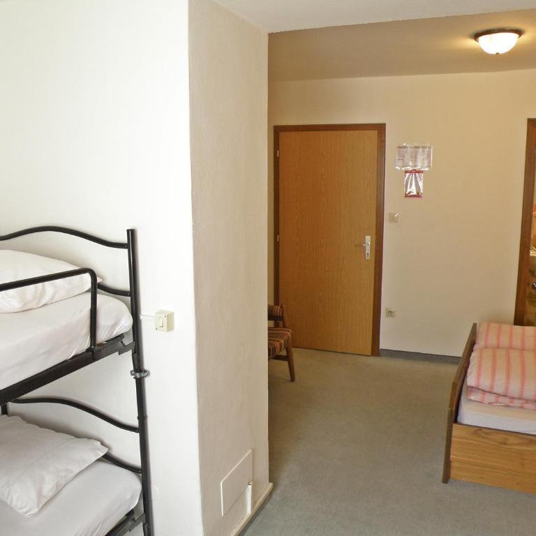 Gasthof Moarwirt - Familienzimmer (2 Erwachsene + 2 Kinder) - 1