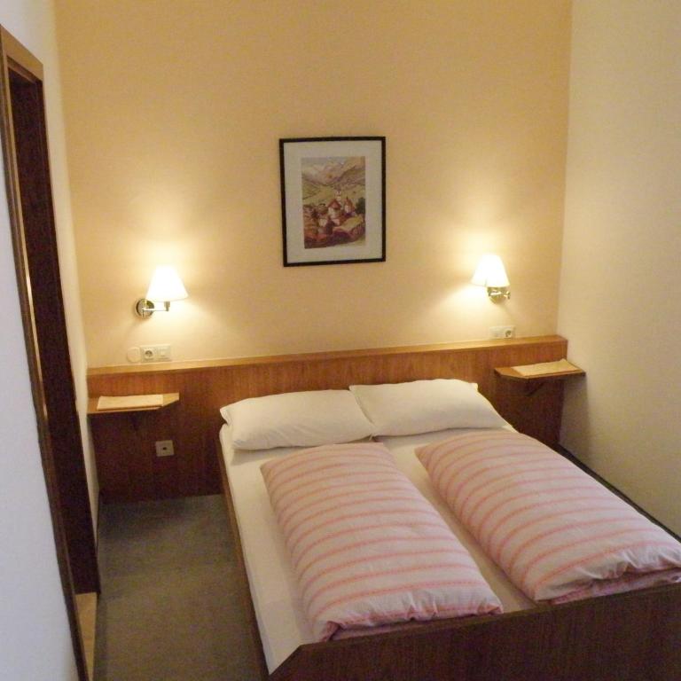 Gasthof Moarwirt - Familienzimmer (2 Erwachsene + 2 Kinder) - 2