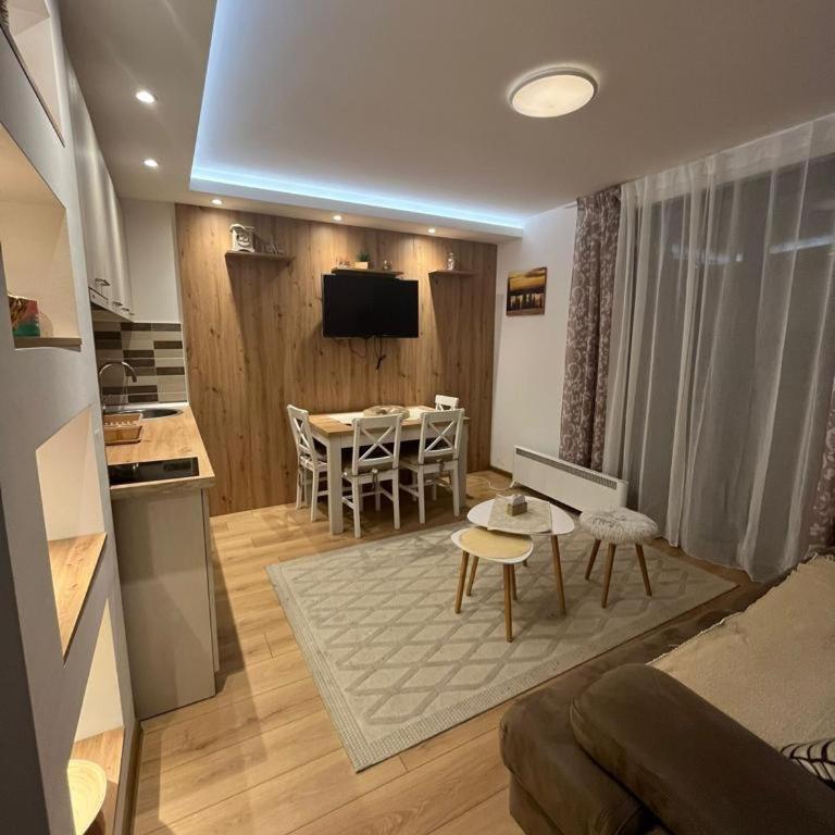 M Lux Kopaonik - Apartman sa 2 Spavaće Sobe - 2