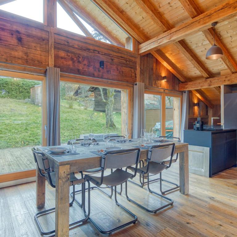 A 2 min du télécabine Chalet de charme 4 étoiles - Chalet 3 Chambres - 8