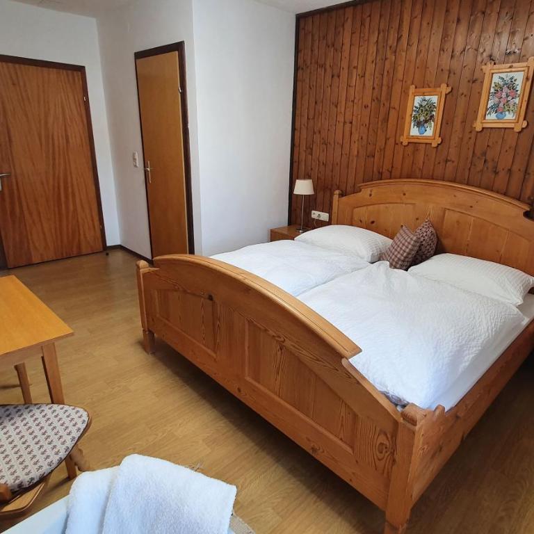 Neufangbauer, Familie Sabine und Peter Hauser - Doppelzimmer mit Bergblick - 4