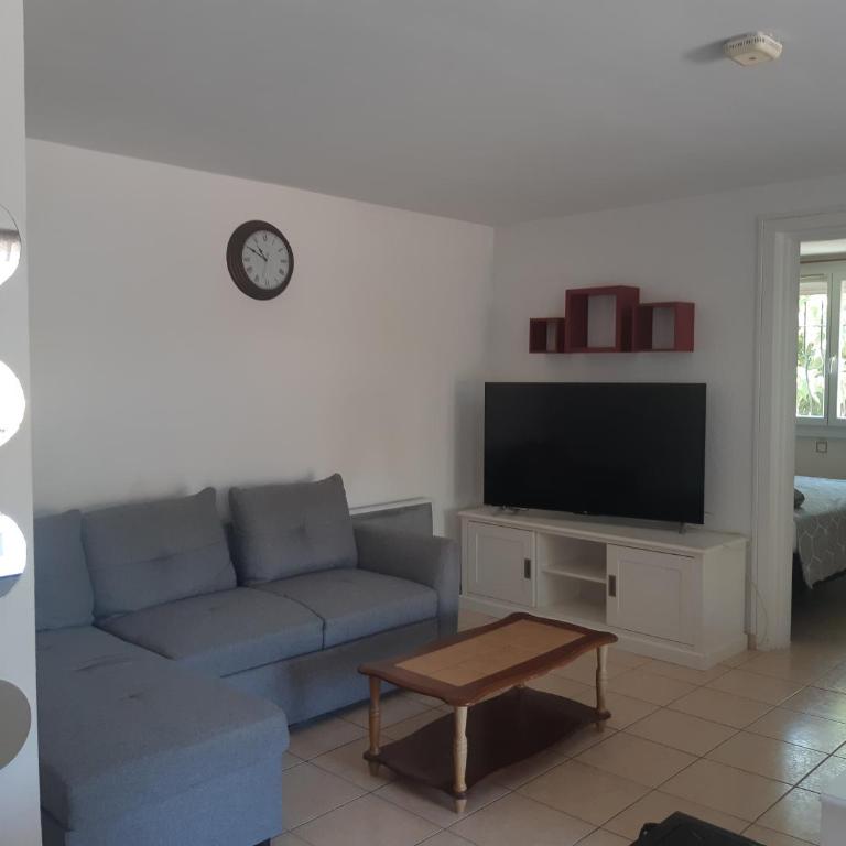 Villa n°1 - Three-Bedroom House - 4