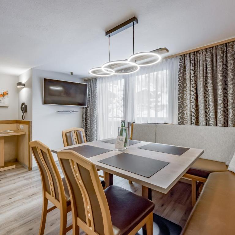 Aliona Apart - Penthouse-Apartment - 9
