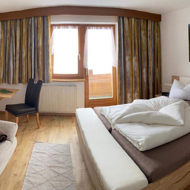 Landhaus Engadin - Doppelzimmer - 10