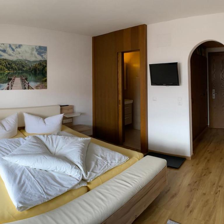 Landhaus Engadin - Doppelzimmer - 16