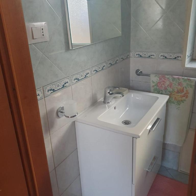 La Casetta del piano di sopra - One-Bedroom House - 23