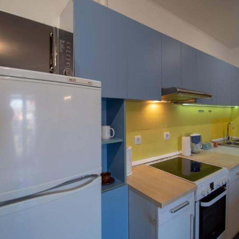 Yellow Sky Apartment * Spacious with free parking - Apartman sa 1 Spavaćom Sobom - 13