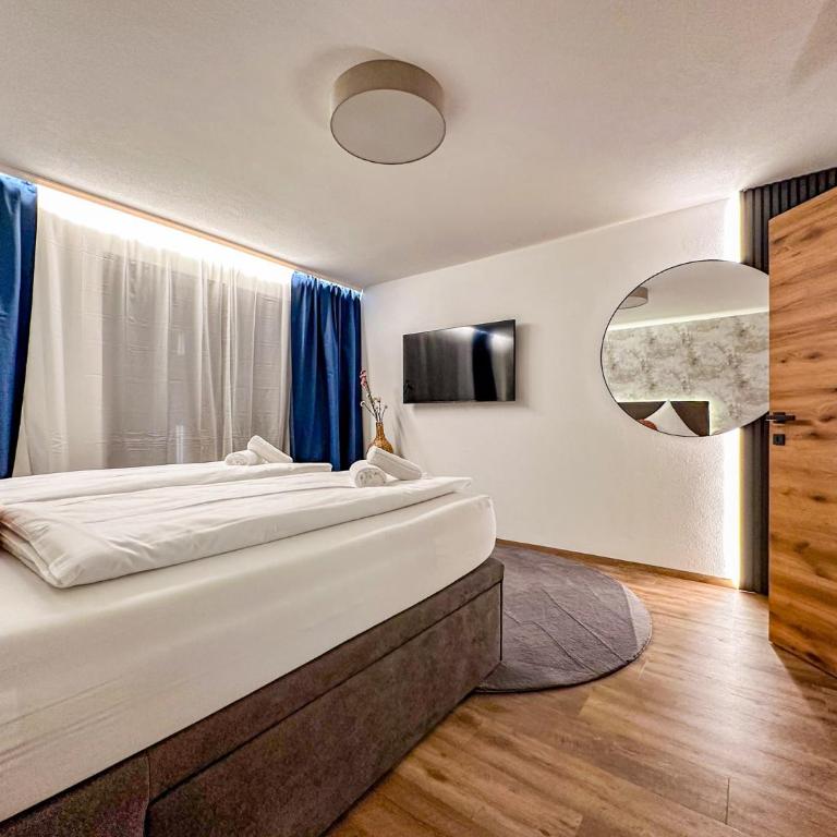 Zillertal Center Apartment Villa - Three-Bedroom Apartment - 18