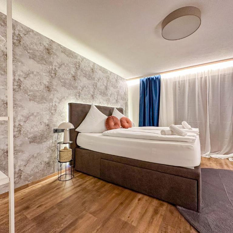 Zillertal Center Apartment Villa - Three-Bedroom Apartment - 17