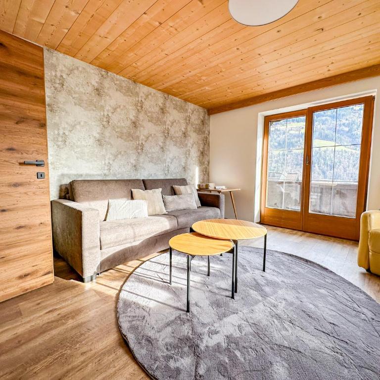 Zillertal Center Apartment Villa - Three-Bedroom Apartment - 25