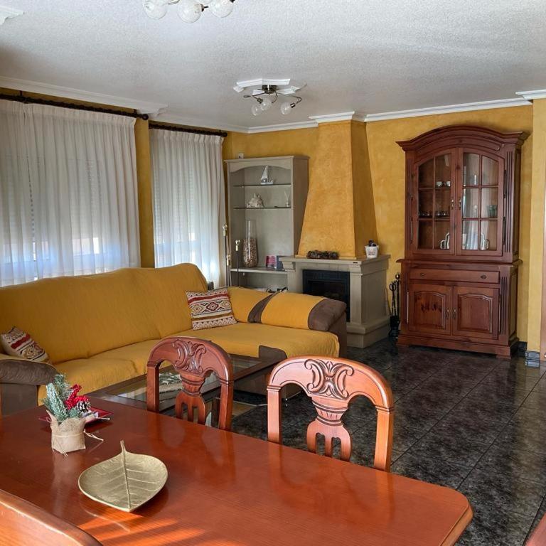 BRISA DE PONIENTE con cochera y aire acondicionado - Apartamento de 3 dormitorios - 2