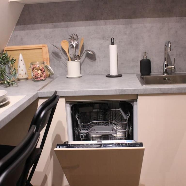 Dobro došli u Čarne vrhove! - One-Bedroom Apartment - 7
