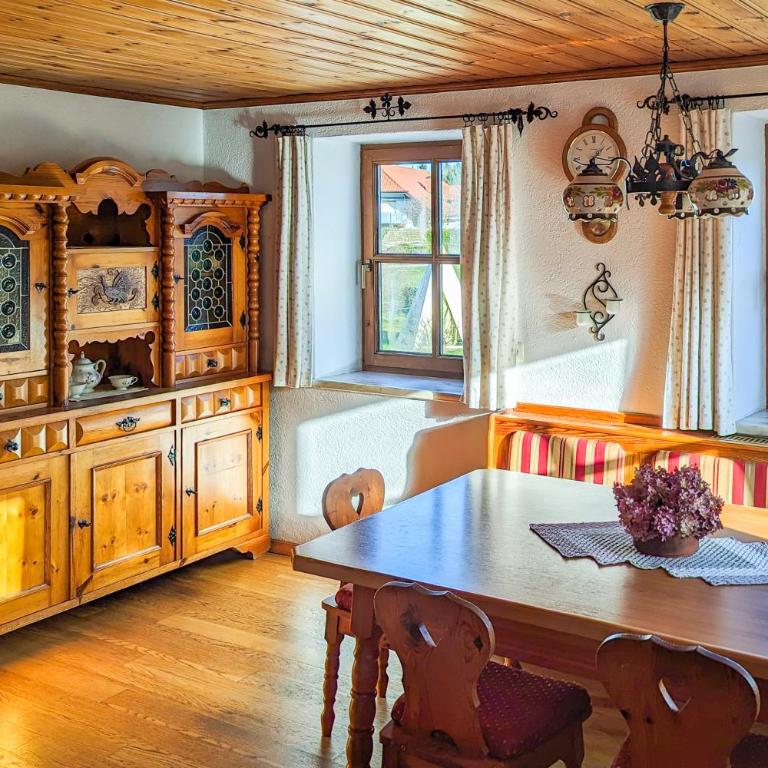 Private Farmhouse Escape - Ideal for up to 8 Guests - Haus mit 4 Schlafzimmern - 24