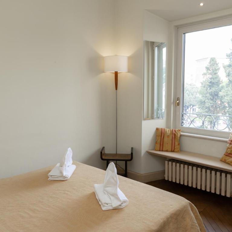 Rome Downtown Suite Bed and Breakfast Aracoeli - Junior Suite con Vista Città - 14