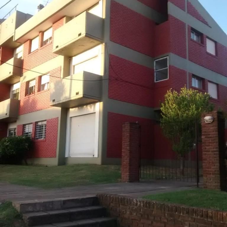 Ameghino Departamento Solo Familias - Apartamento de 2 dormitorios - 1