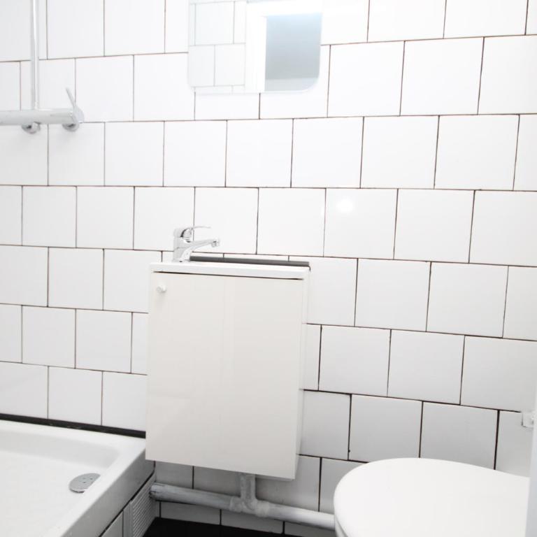 05 - Chambre confort au calme avec TV WIFI - Habitación Doble - 6