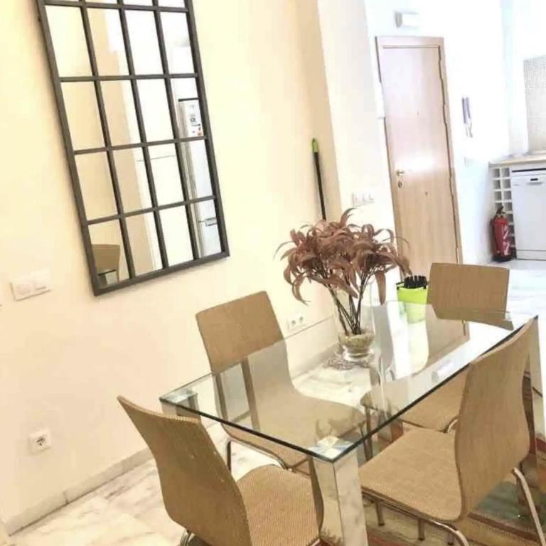 Loft en Centro de Sevilla con Parking gratis - Apartamento con ducha - 3
