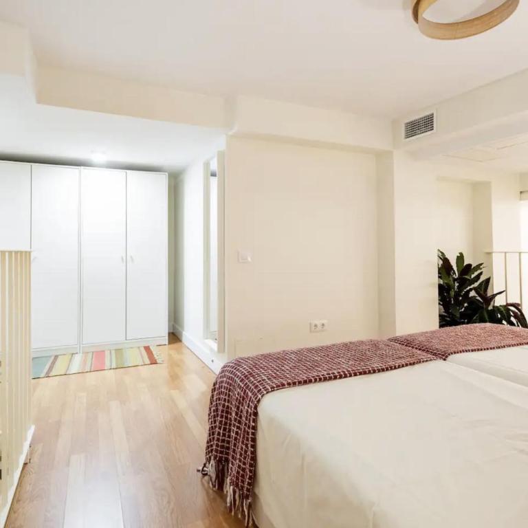 Loft en Centro de Sevilla con Parking gratis - Apartamento con ducha - 15