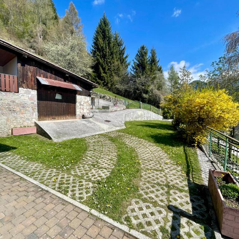 Panoramic Stay with Free Parking & Ski Slopes - Ferienhaus - 16