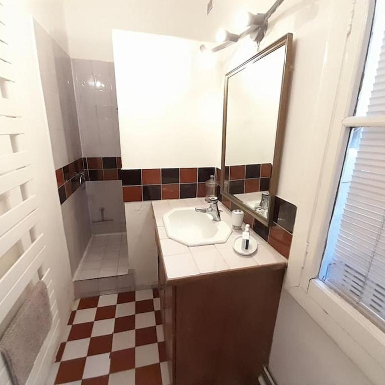 Les 7 balcons, Comédie-Corum-Gare, Parking, Spacieux Lumineux Haussmannien - Superior Apartment - 24