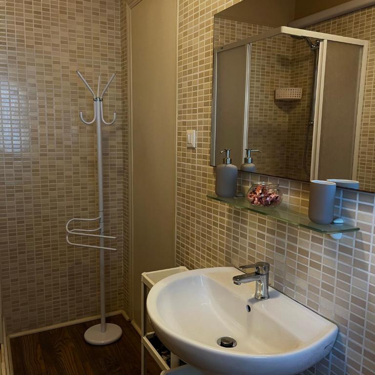 Sweet Home - Appartamento con 3 Camere da Letto - 14