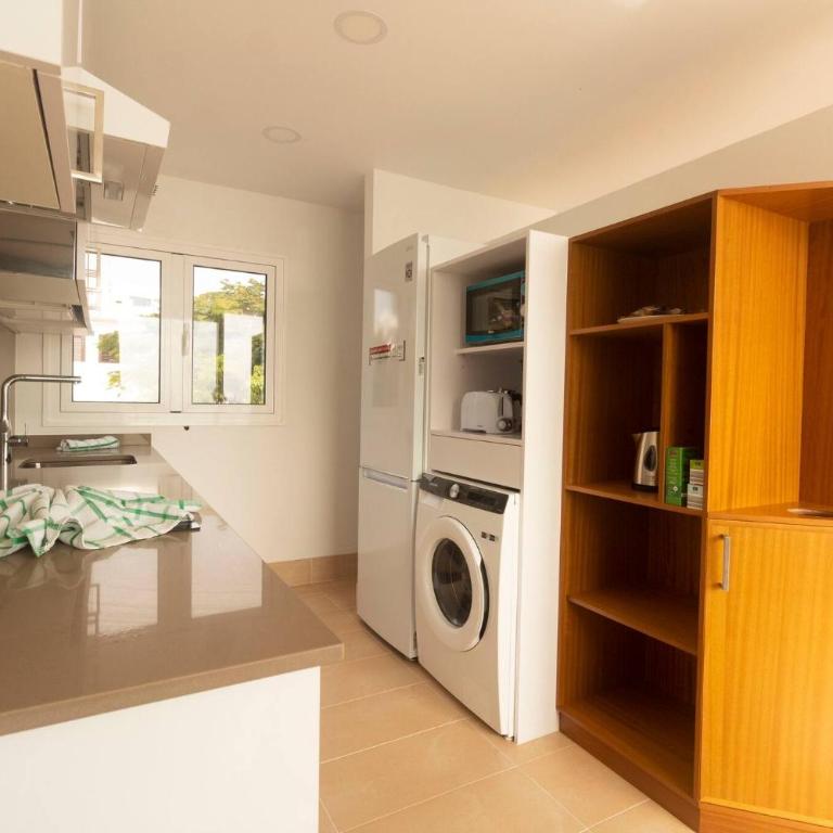 Luxury Villa Rincon del Mar- Old Town - Puerto del Carmen - Two-Bedroom Villa - 13