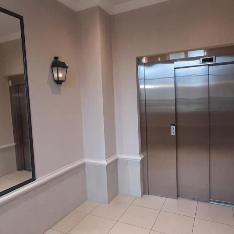 Disney at home 3 bed rooms- Confort 90m2 - best location - Three-Bedroom Apartment - 16