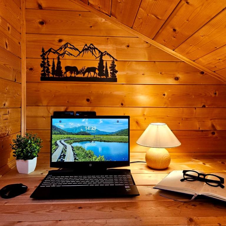 Panoramic Stay with Free Parking & Ski Slopes - Ferienhaus - 13