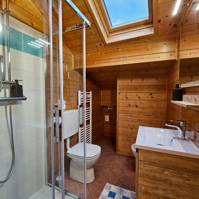 Panoramic Stay with Free Parking & Ski Slopes - Ferienhaus - 11