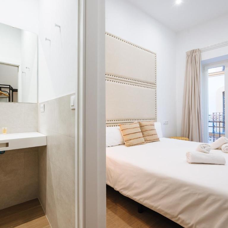 Ninesuites Cathedral - Duplex Apartment - 13