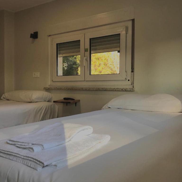 Hostal Mindanao - Habitación Doble - 2 camas - 9