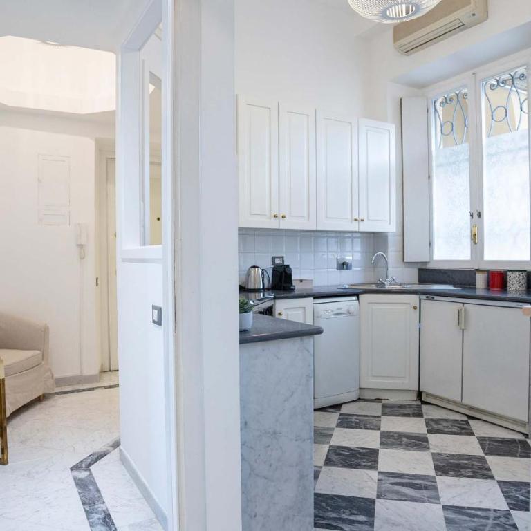EasyTopStay - Colonna Guest House - Grande Chambre Double - 5