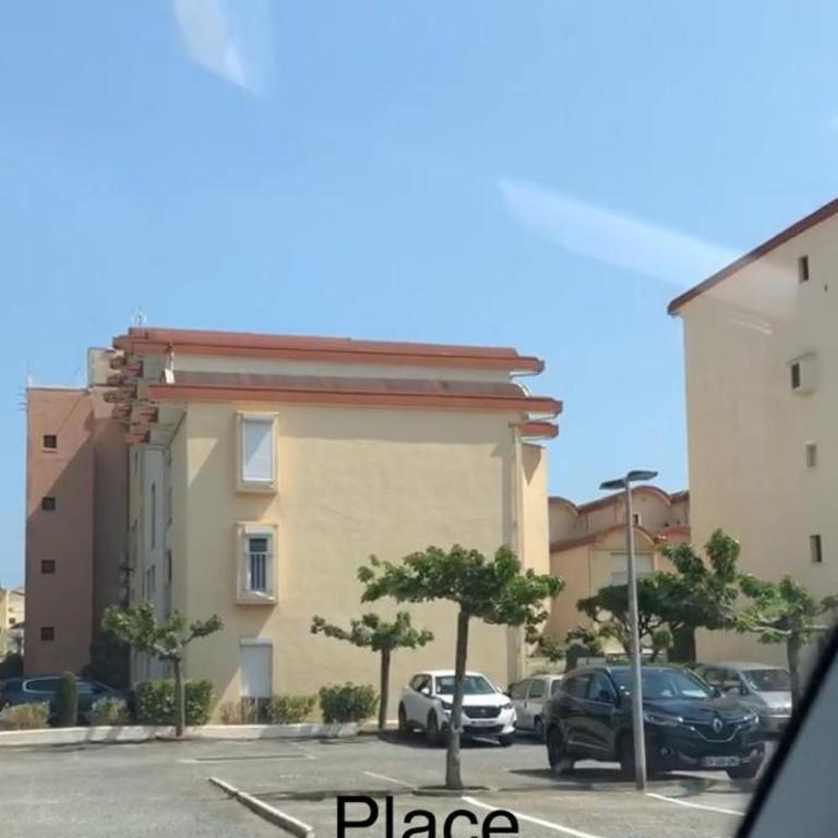 Les Palmiers de Gruissan, T2, Vue Port ! - One-Bedroom Apartment - 29