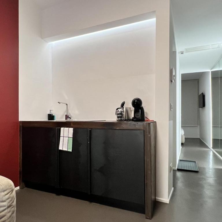 Mutina Suites - Monolocale Deluxe - 1