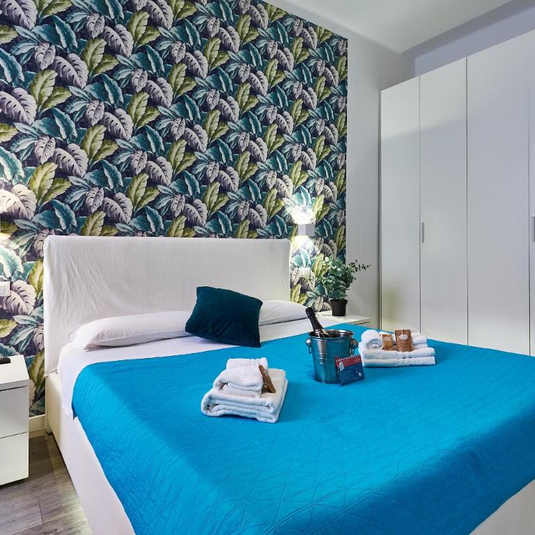 - Modern & Bright Apartment - 10 Min colosseum - Metro San Giovanni - Appartamento - 30