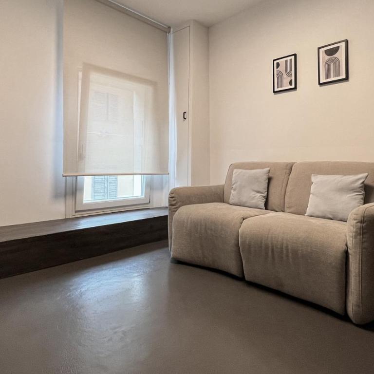 Mutina Suites - Monolocale su 2 Livelli - 2