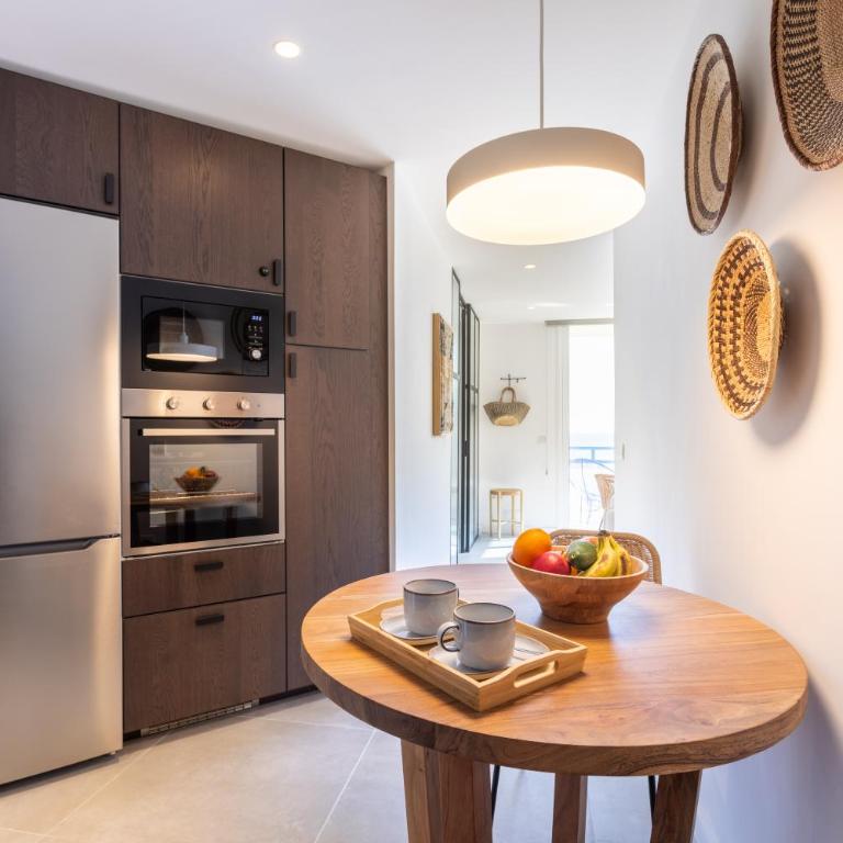 Home2Book Stylish Ocean & Marina View Apt, Terrace - Apartamento de 1 dormitorio - 4