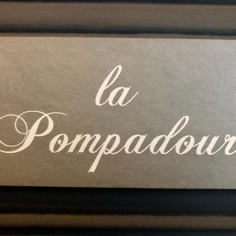 Reglisse et Pain d'Epices - Chambres d'hôtes - Hébergement La Pompadour - 1er étage - 9