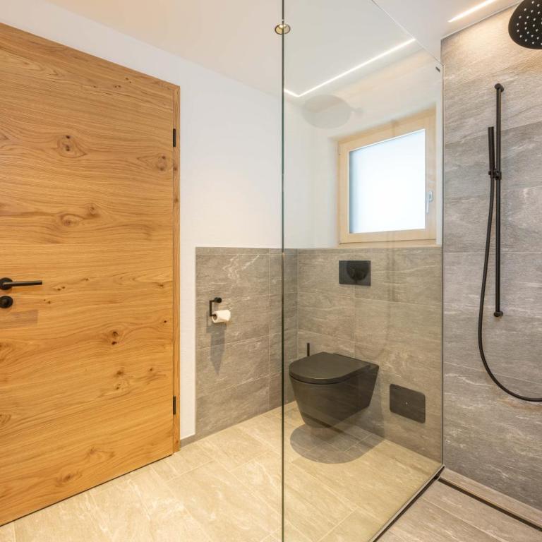 Mountain Lodge - Deluxe Doppelzimmer mit Balkon - 11