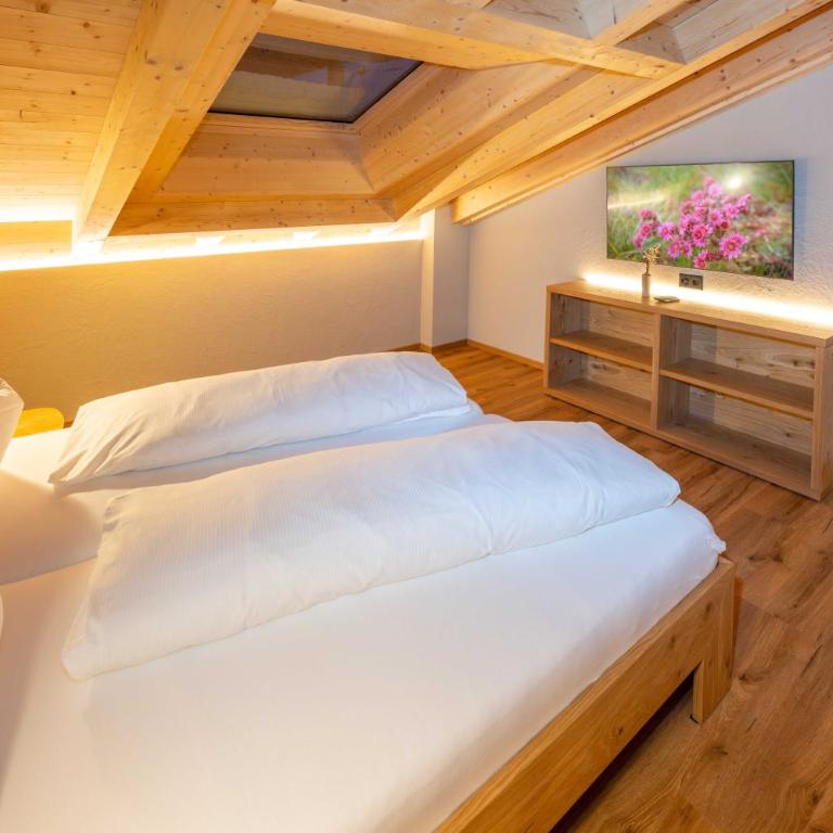 Mountain Lodge - Luxus Vierbettzimmer - 8